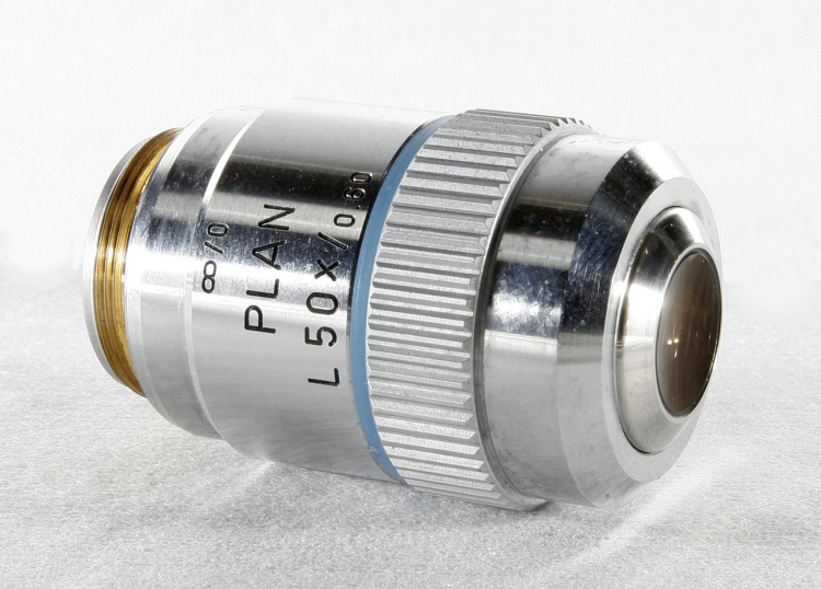 Objectif de microscope